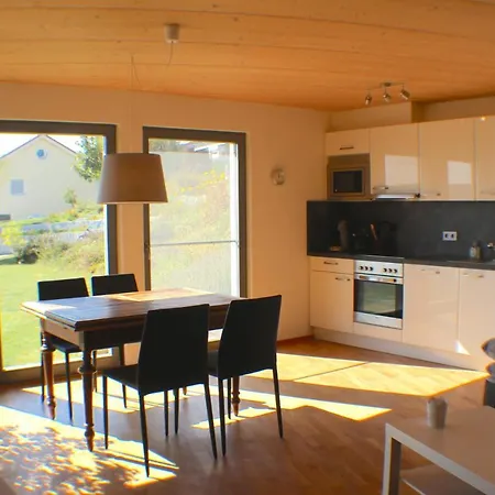 شقة Ferienwohnung Alpenblick Am Rosenwanderweg